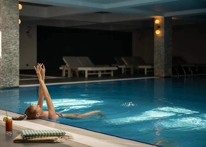 Sailor's Club Κεμέρ