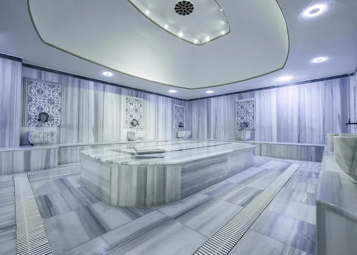 Sailor's Club Κεμέρ