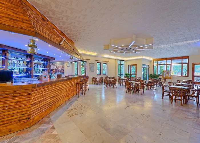 Sailor's Club Κεμέρ