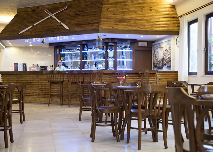 Sailor's Club Θέρετρο Κεμέρ