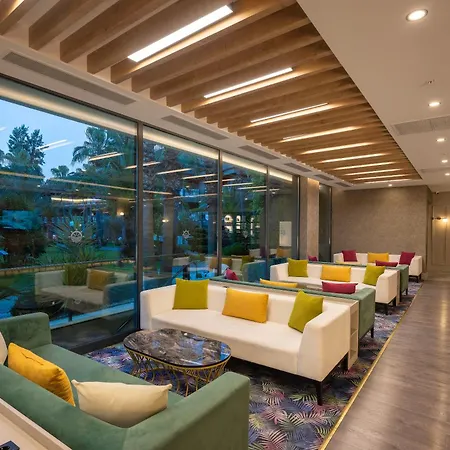 Complex Sailor's Club 5*