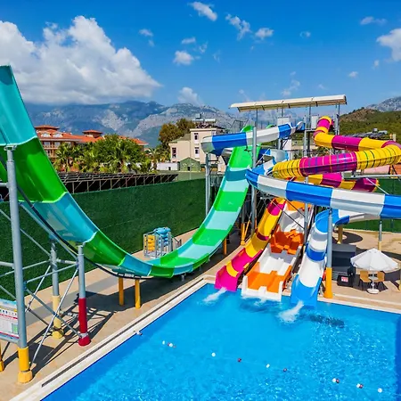 Sailor's Club Rezort 5*