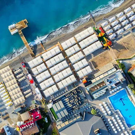 Complex Sailor's Club 5*